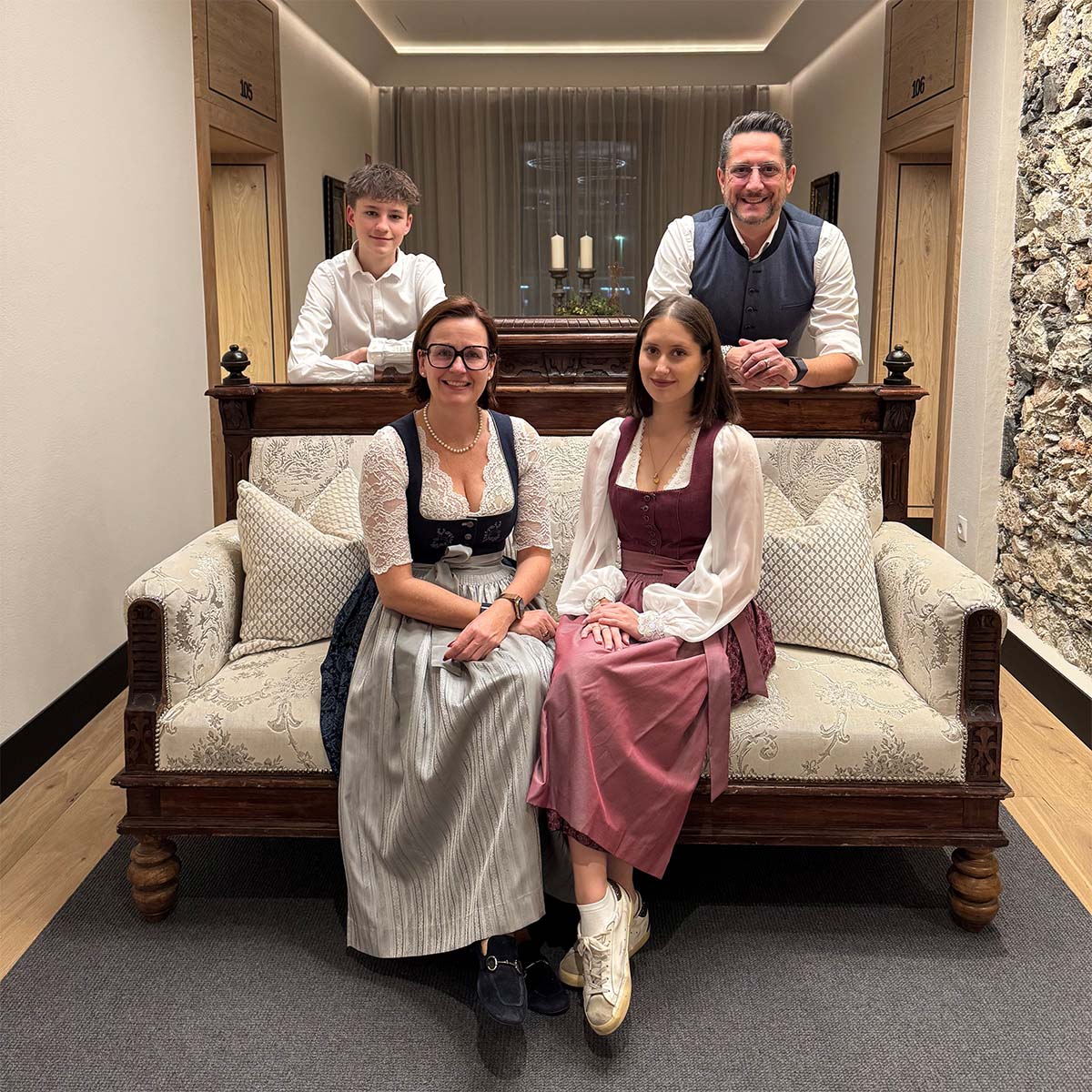 Familie Rainer Gasthof Hotel Post Strass 1x1